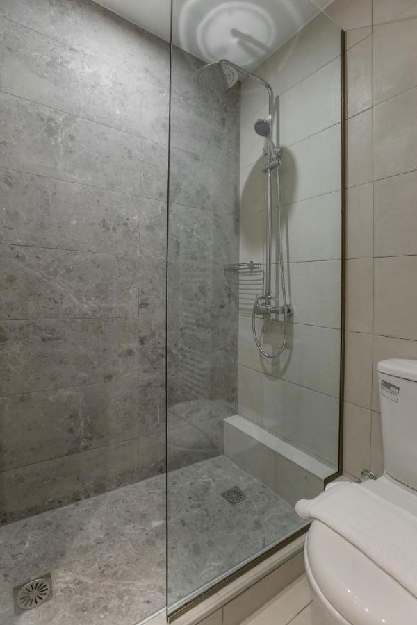 Cozy Apartment In Syntagma-Plaka By Ghh Атина Екстериор снимка