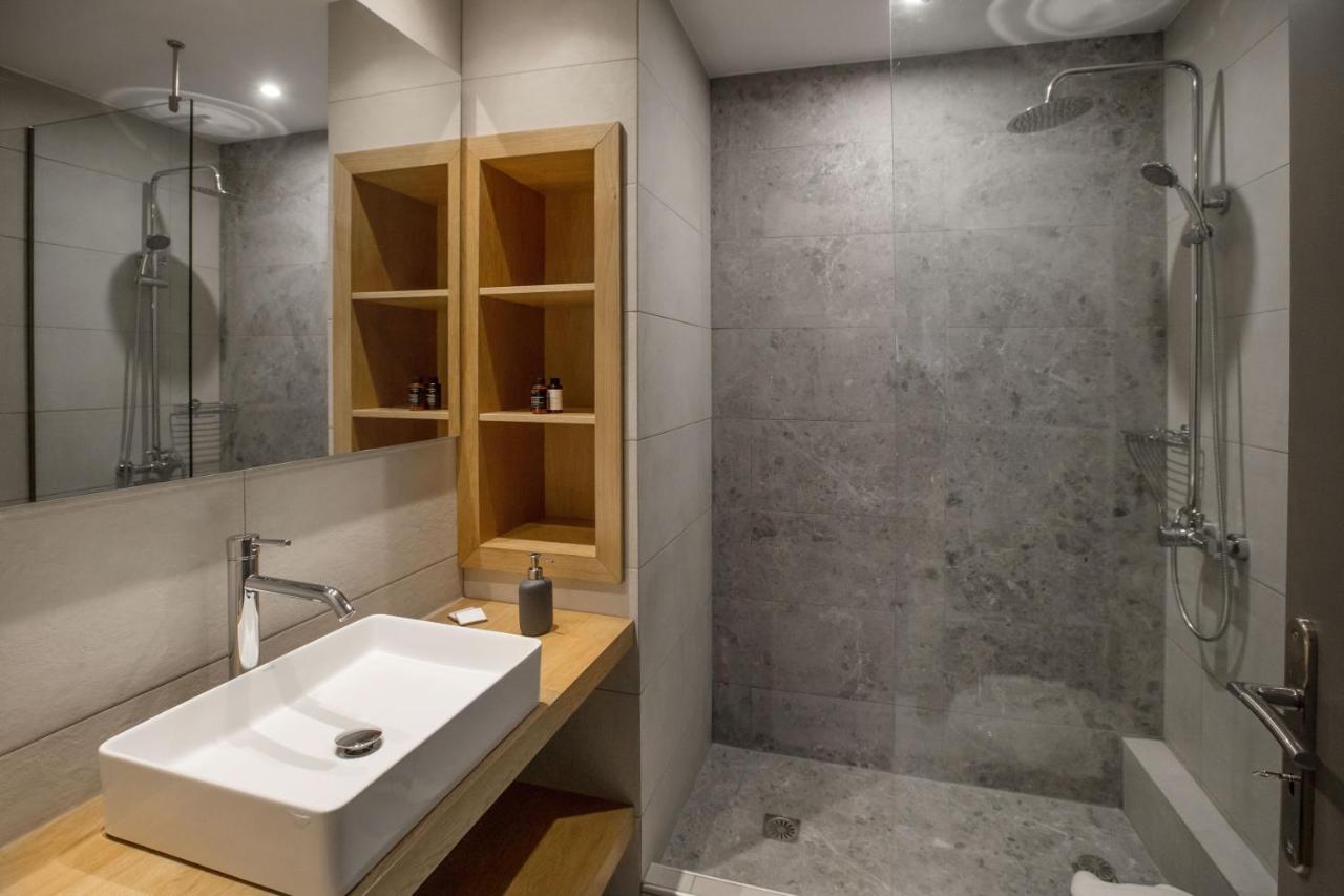Cozy Apartment In Syntagma-Plaka By Ghh Атина Екстериор снимка